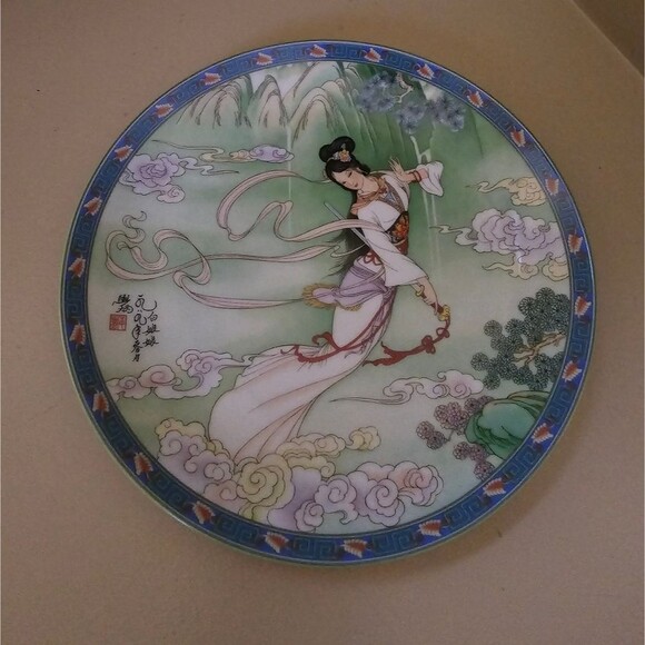 NEW Imperial Jingdezhen Porcelain Plate Legends of West Lake 1989 Lady White - Picture 6 of 7